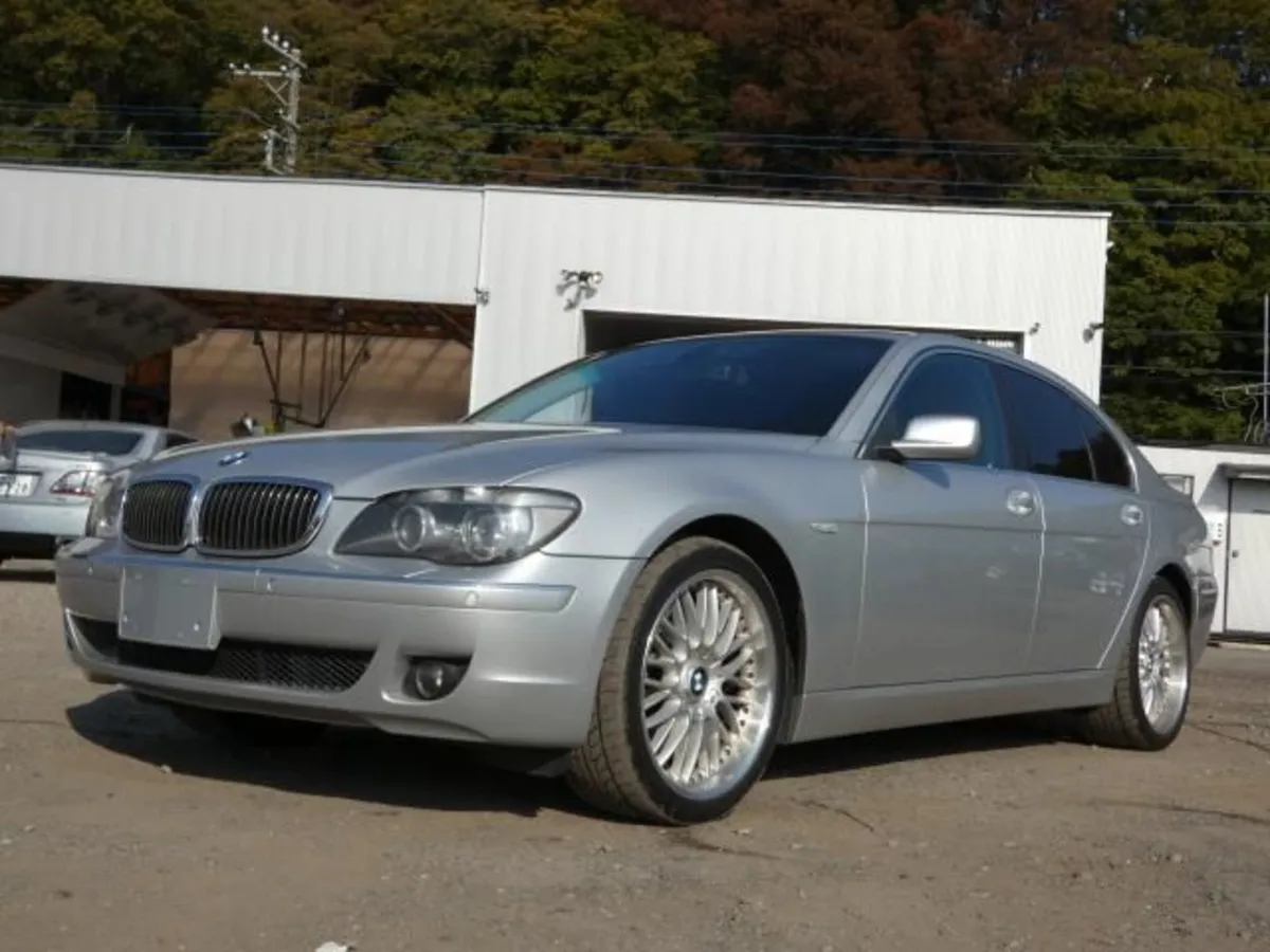 BMW 7-series - PARTS