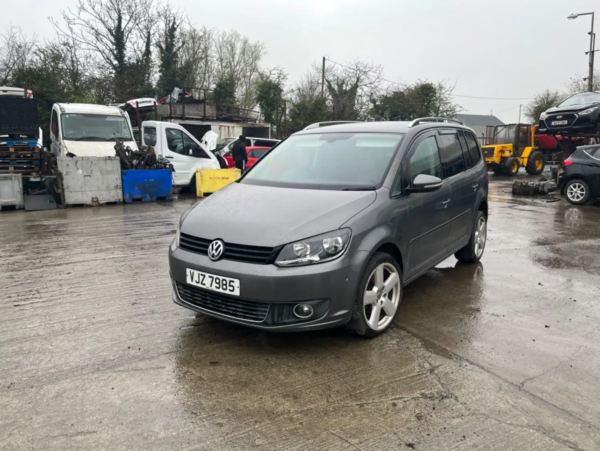 2012 VW Touran 1.6 TDI - Image 4