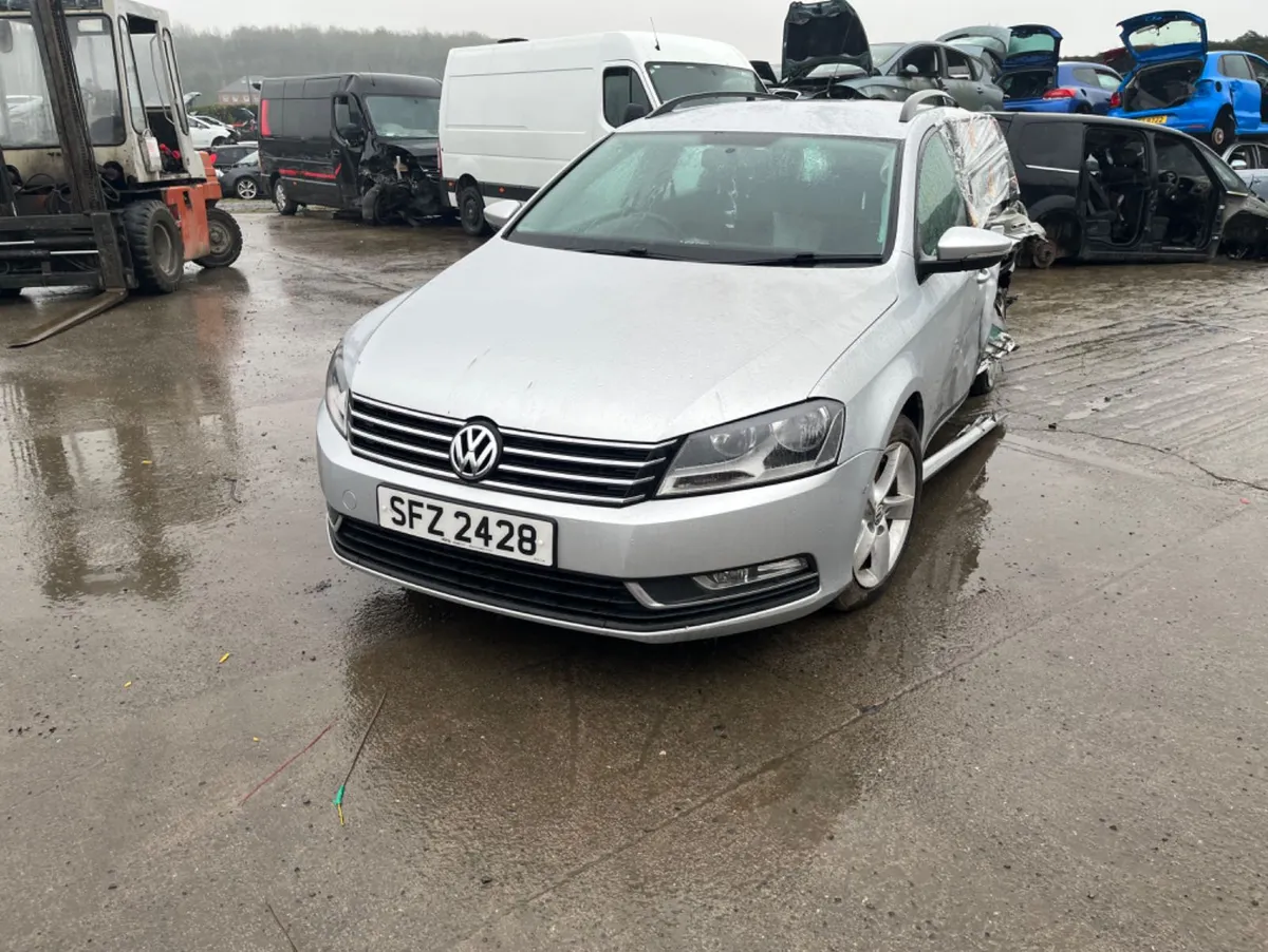 2014 vw Passat 1.6 TDI EST - Image 2