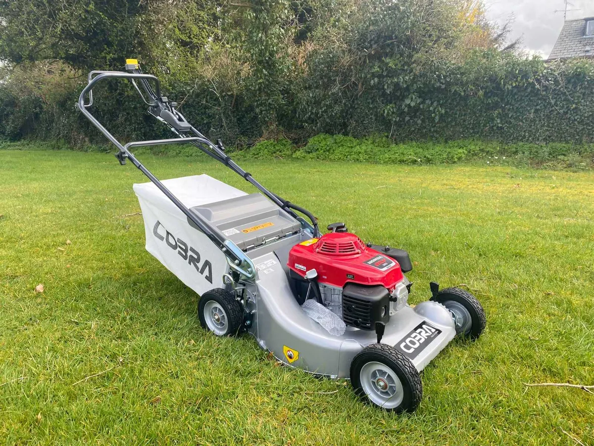 New Cobra TN1960SXH Lawnmower - Image 1