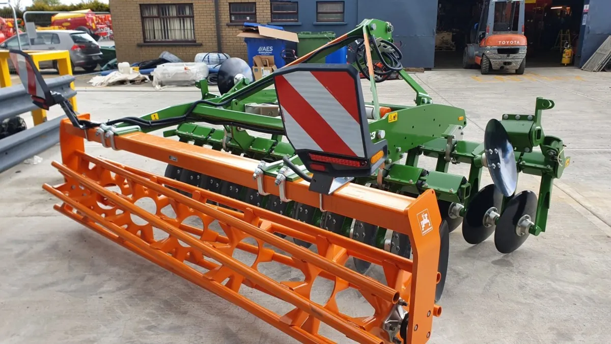 New Amazone 3003 Mounted Disc Harrow with Cage ty - Image 3