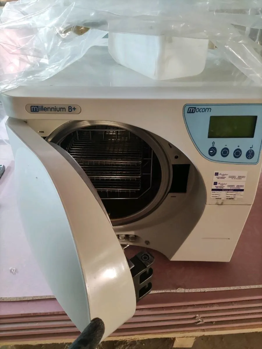 Mocom Futura B Class autoclave 17 and  23  liter - Image 4