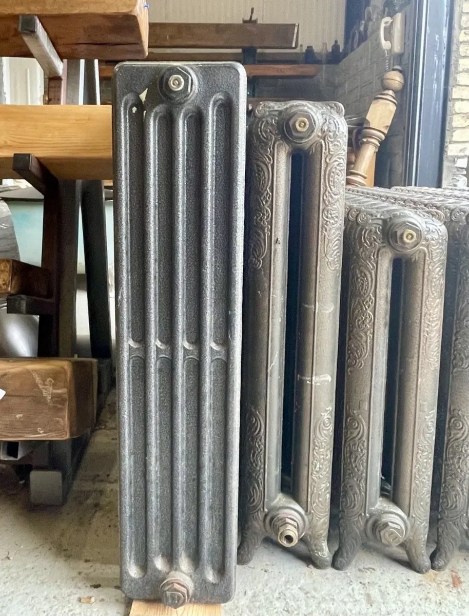 Large Cast Iron Radiator - Image 1