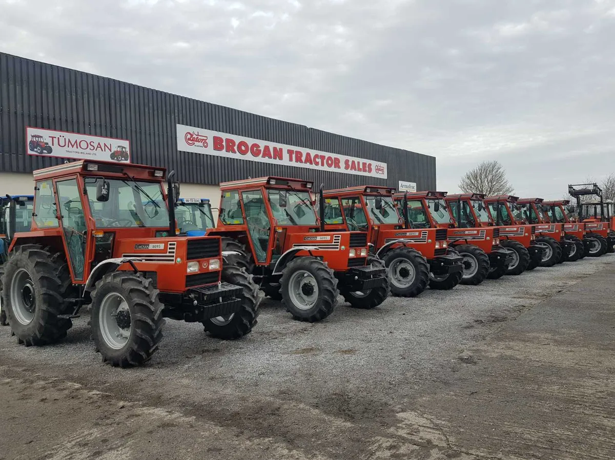 NEW TUMOSAN TRACTORS - Image 2