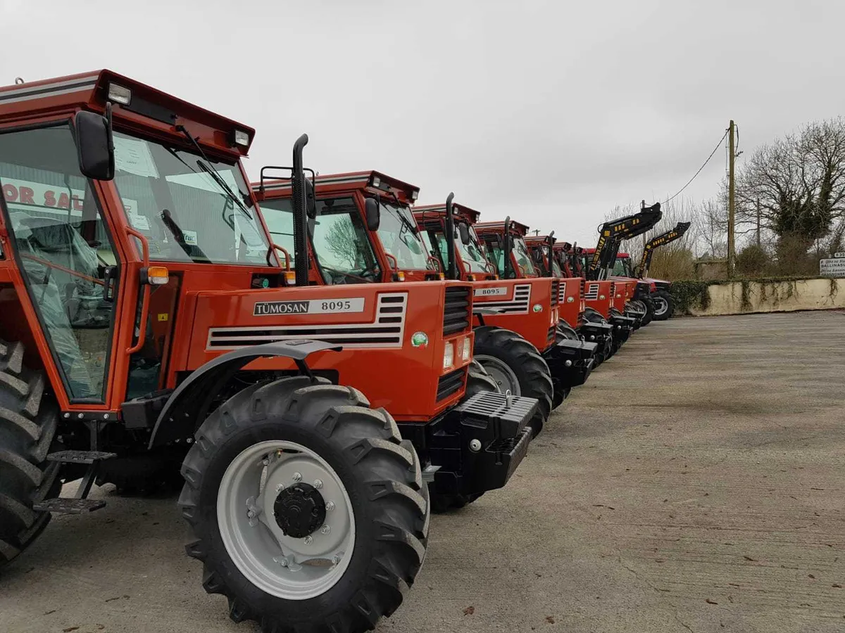 NEW TUMOSAN TRACTORS - Image 3