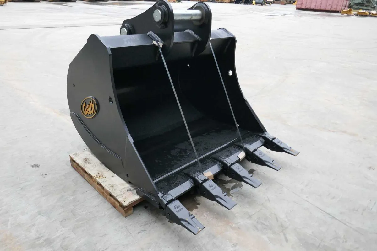 Heavy duty Geith bucket for 35-45 Ton excavator - Image 2