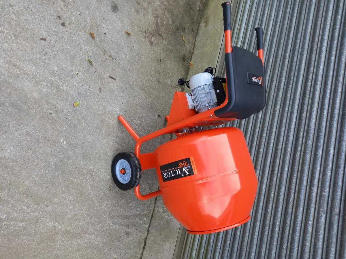 New 240 volt mixer victor - Image 2
