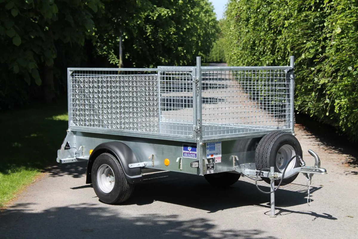 New P7e 7'3 x 4' Motor Bike Trailer Ifor Williams