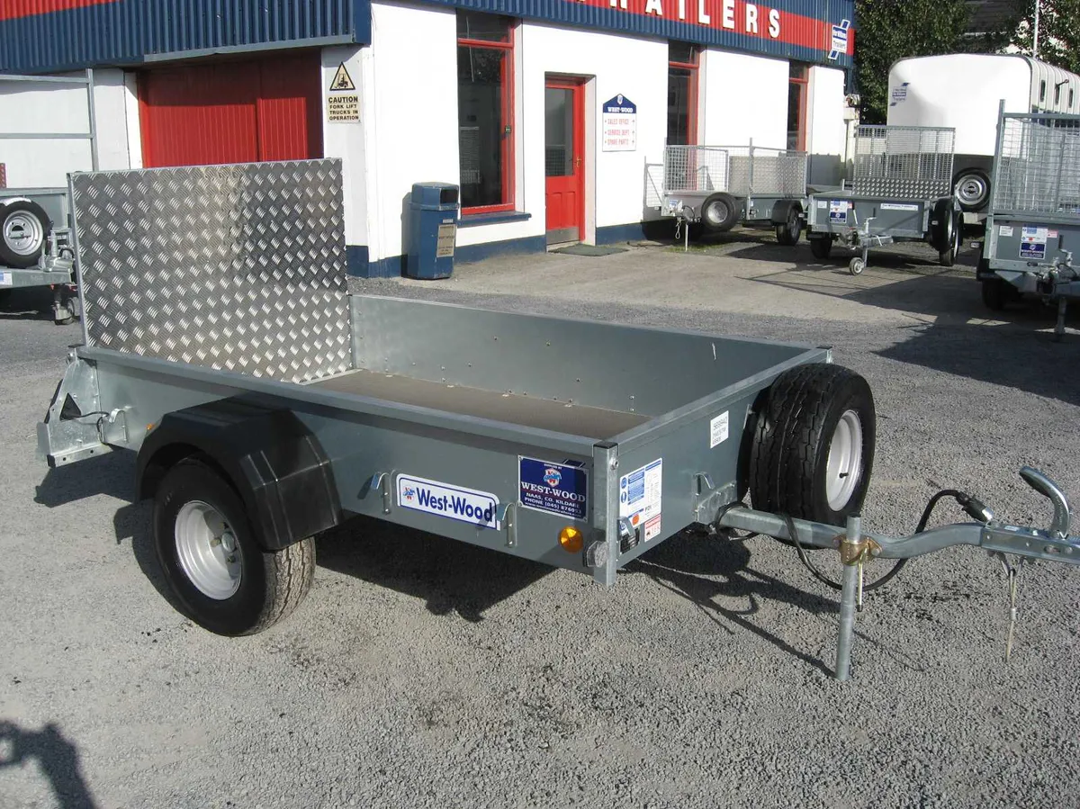 New P7e 7'3 x 4' Motor Bike Trailer Ifor Williams - Image 2