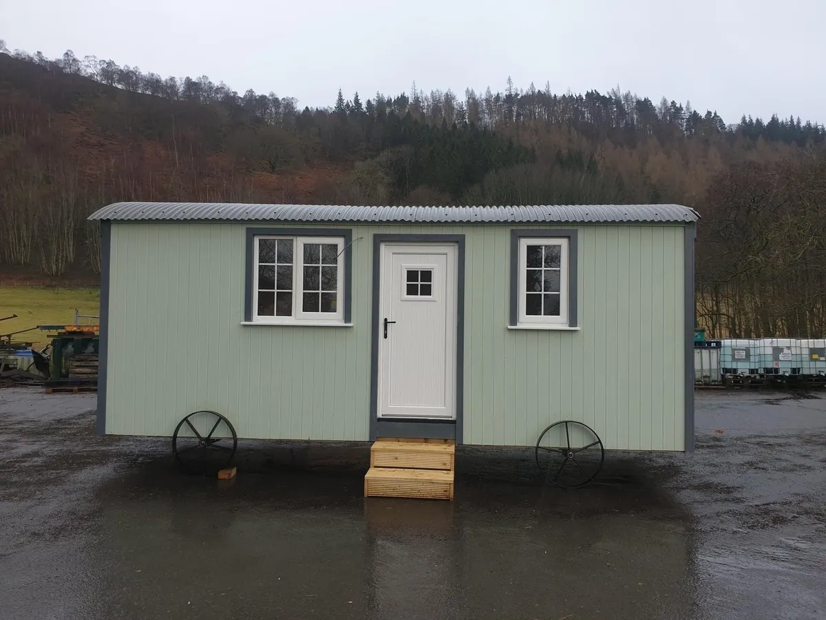 Shepherds hut - Image 2