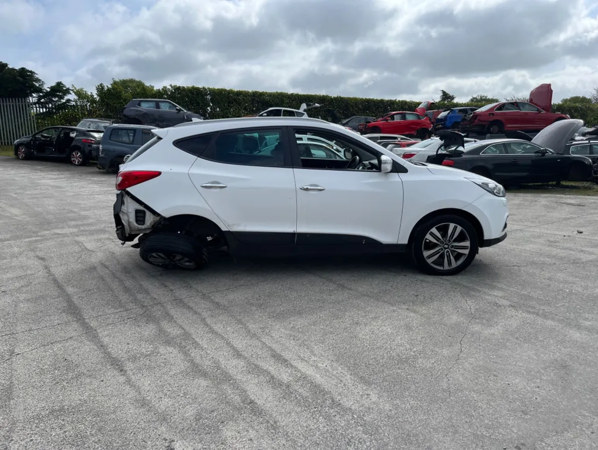 2015 Hyundai ix35 1.7 CRD - Image 3