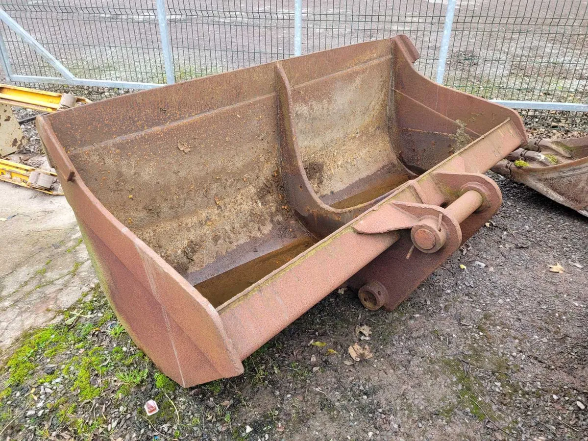 20 ton Grading Bucket 80 ml pins