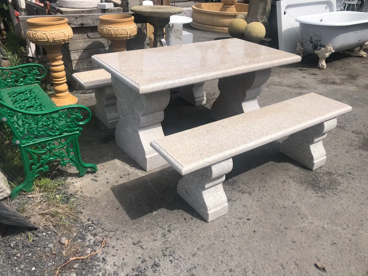 Polished granite garden set's