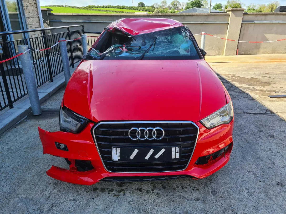 AUDI A3 SALOON 2015 for parts breaking - Image 1