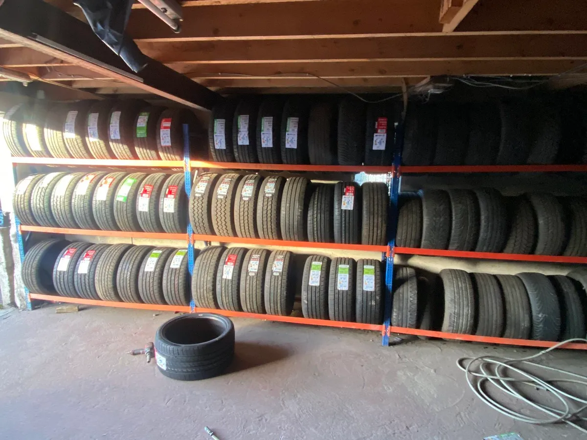 Tyres garage - Image 1