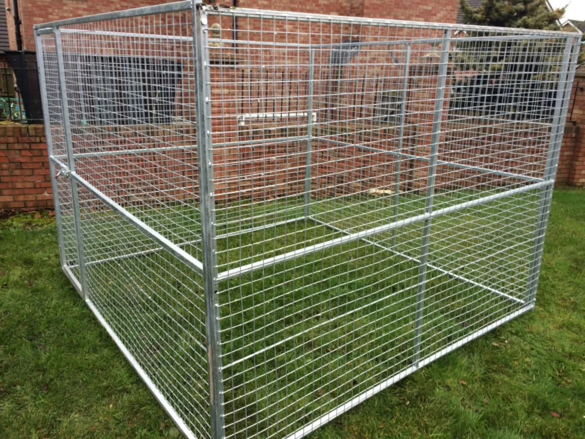 Dog pens - Image 3