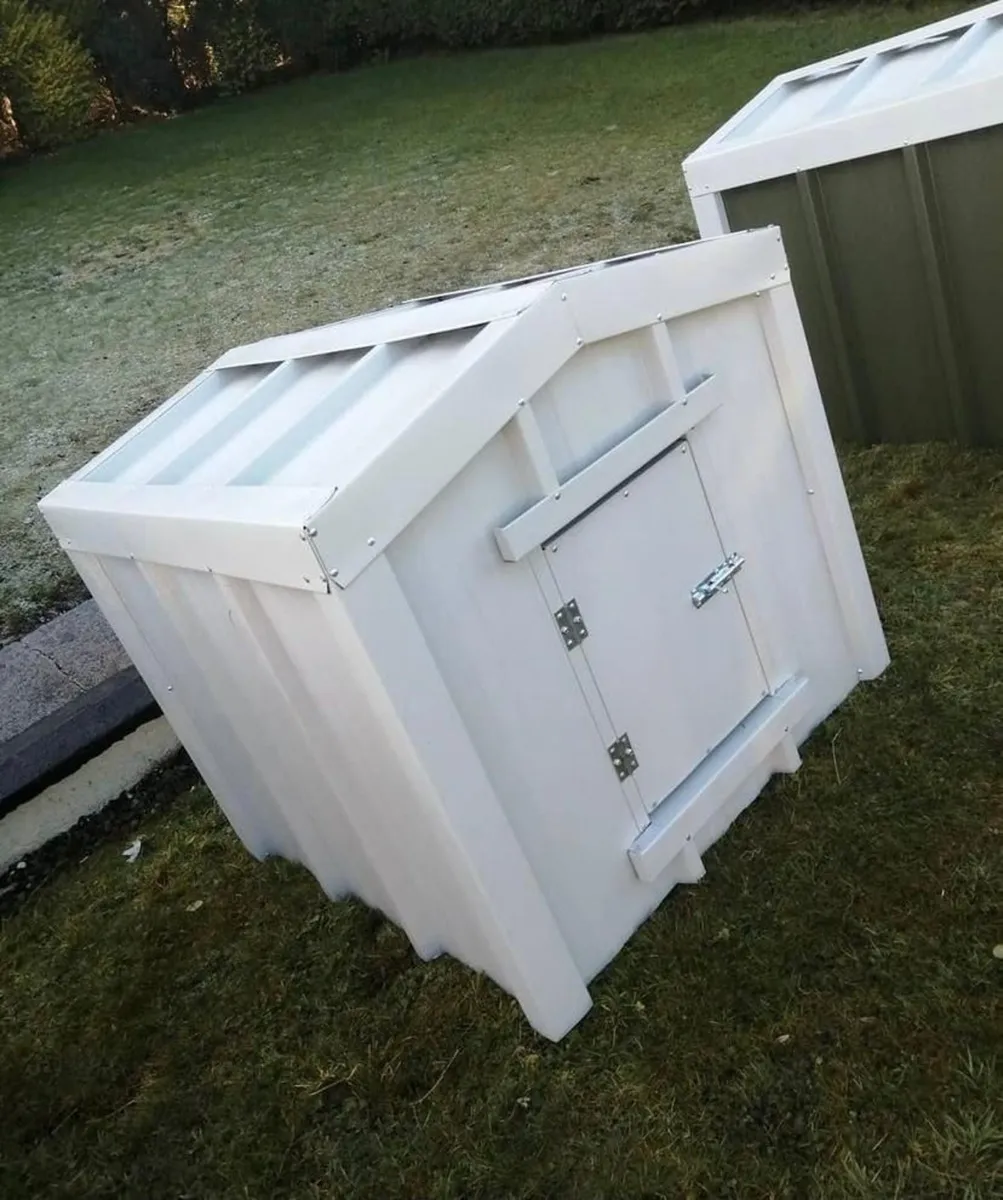 Large Insulated Dog Kennels - Image 3