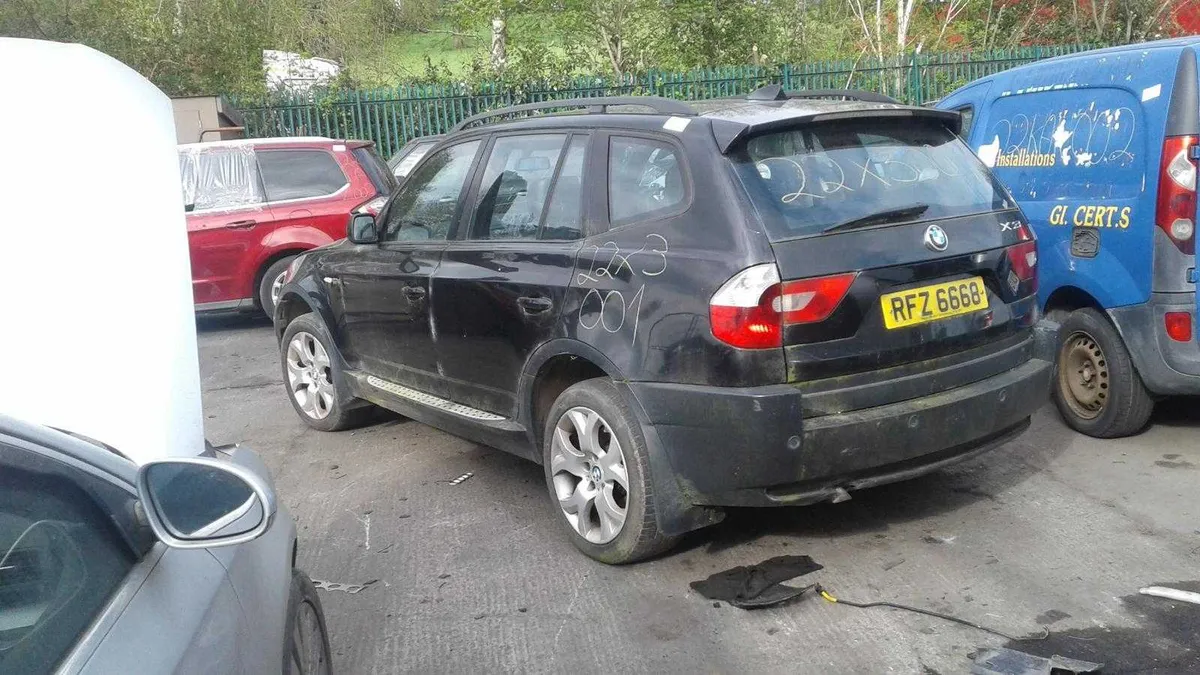 BMW X3, 2005 BREAKING FOR PARTS