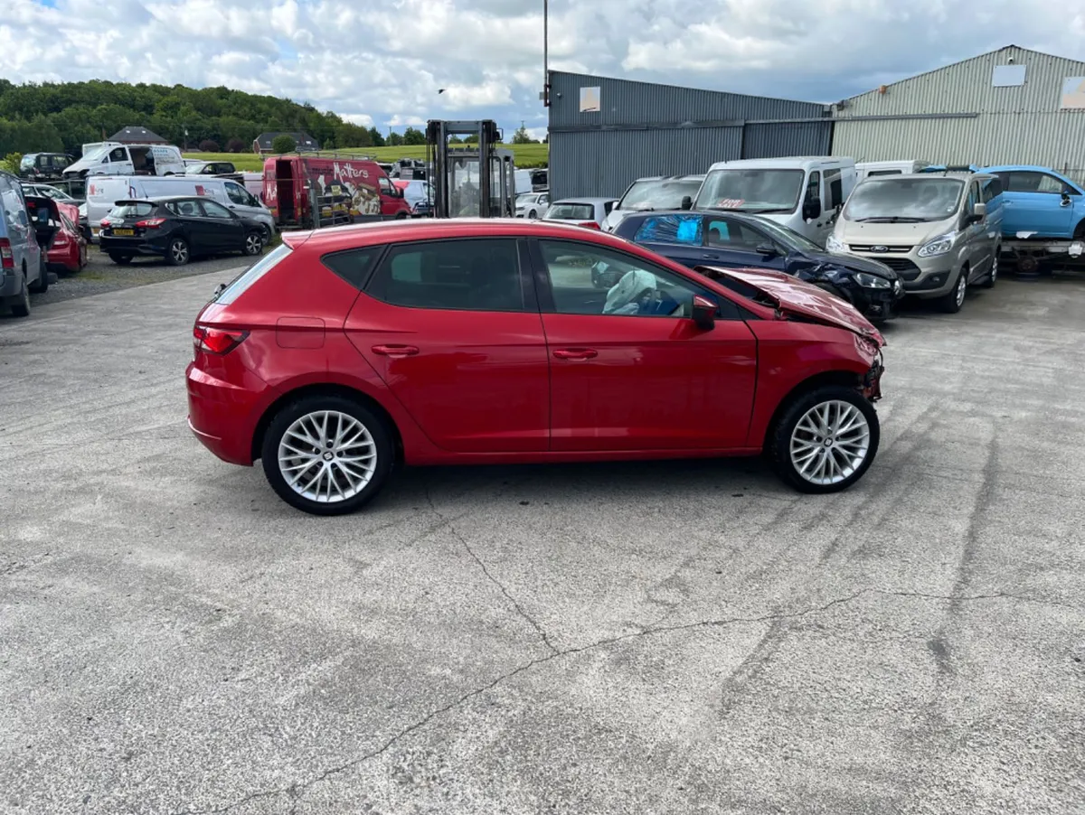 2019 seat Leon 1.6 TDI - Image 2