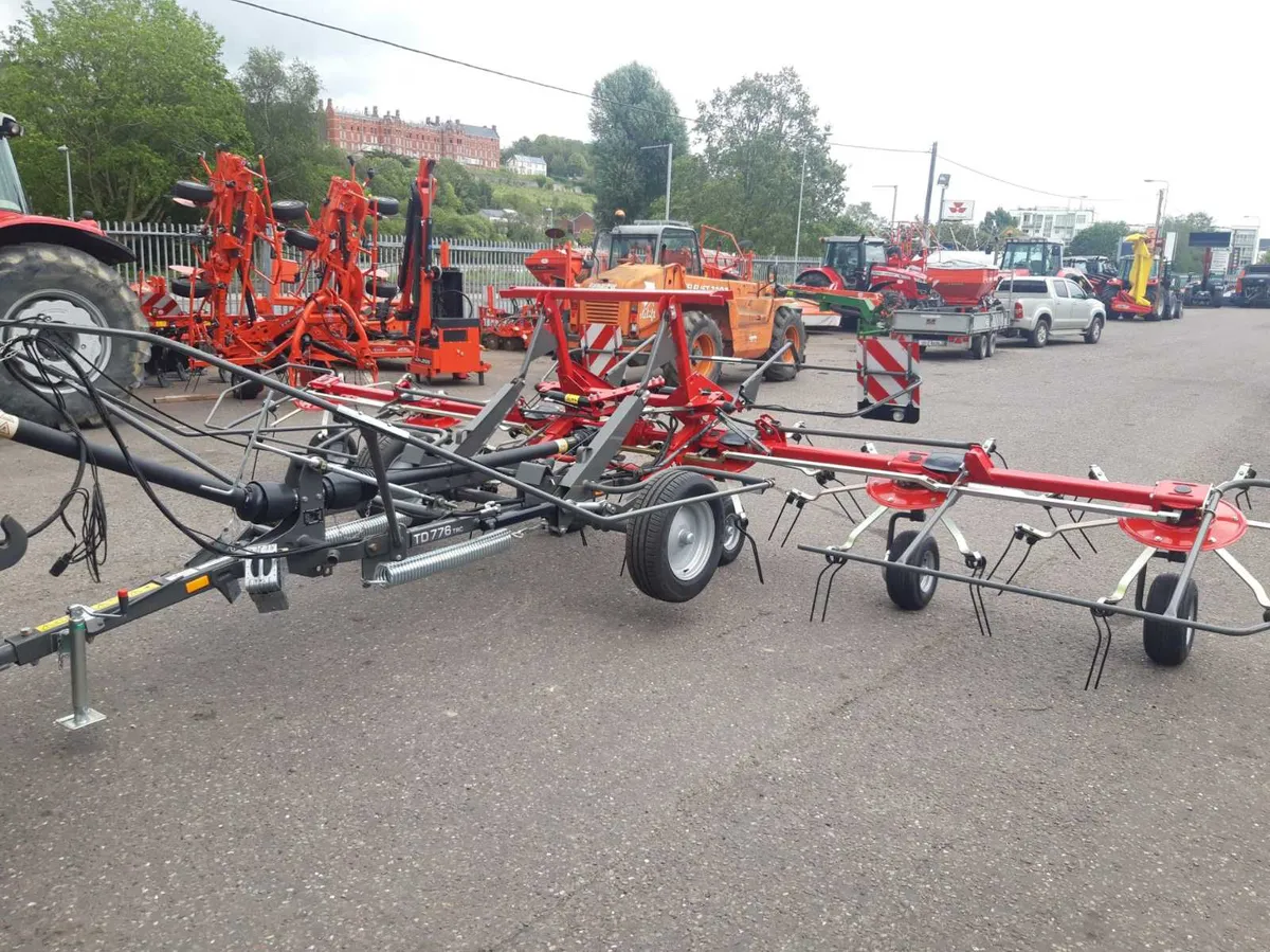 Massey Ferguson Tedder -  TD 776 (TRC) - Image 1