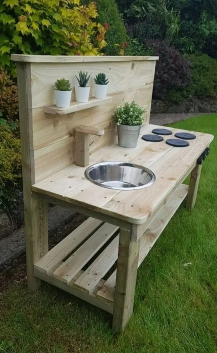 Mud Kitchen - Image 3