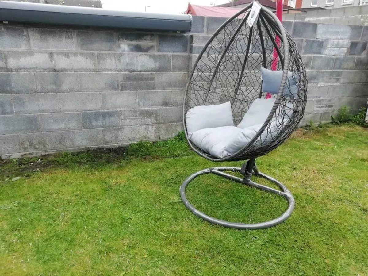 Hanging  Egg  Chair  180 E - Image 1