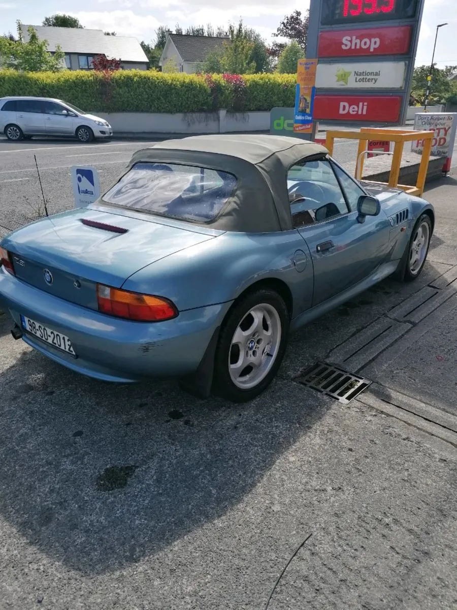 Bmw z3 just out from the shed - Image 2