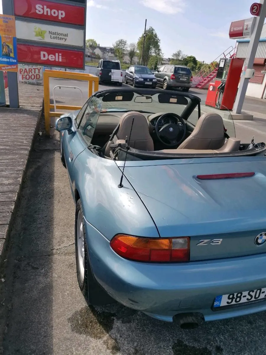 Bmw z3 just out from the shed - Image 4