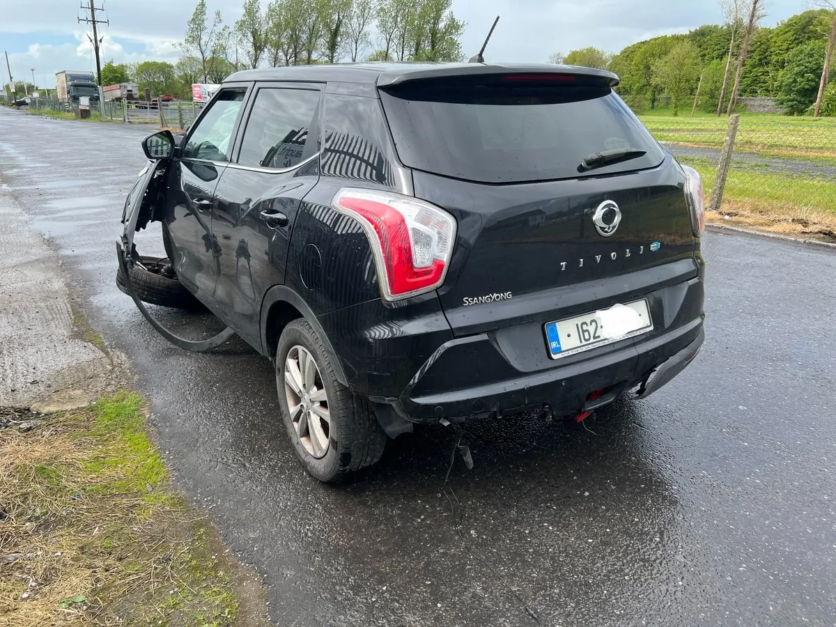 SSANGYONG TIVOLI JUST IN FOR BREAKING - Image 4