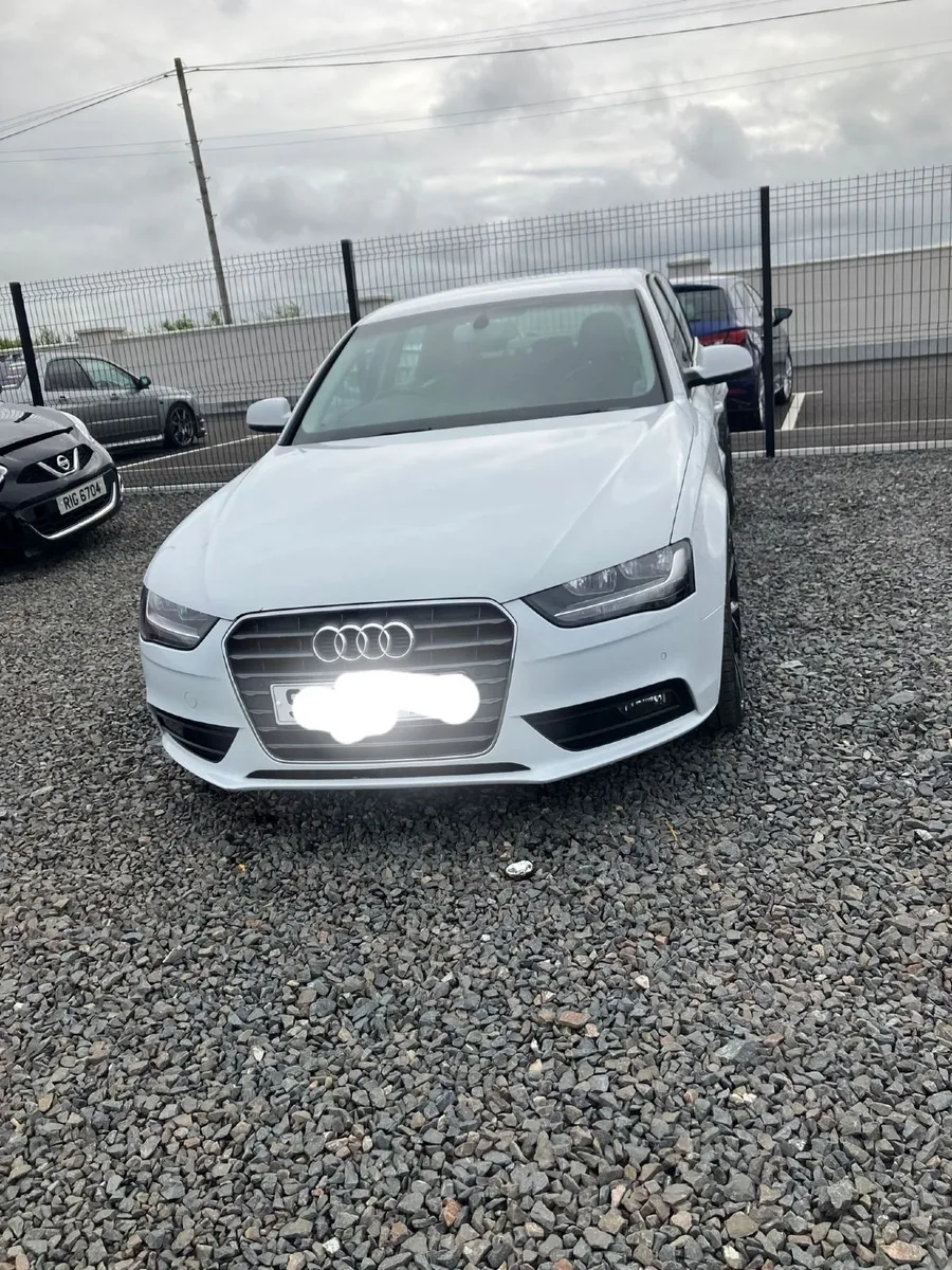 2013 Audi a4 breaking - Image 1