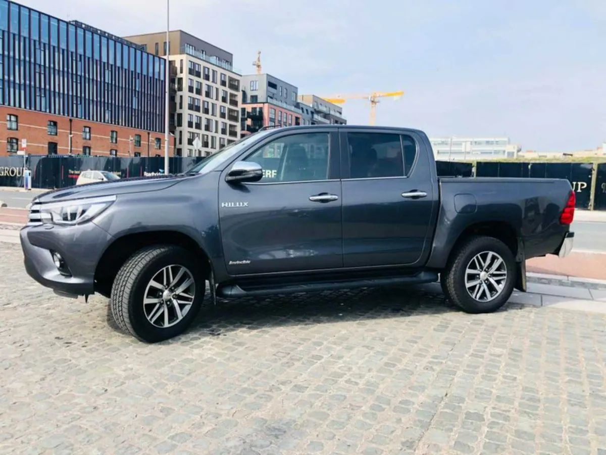 Toyota Hilux Invincible - Full Finance Options - Image 2