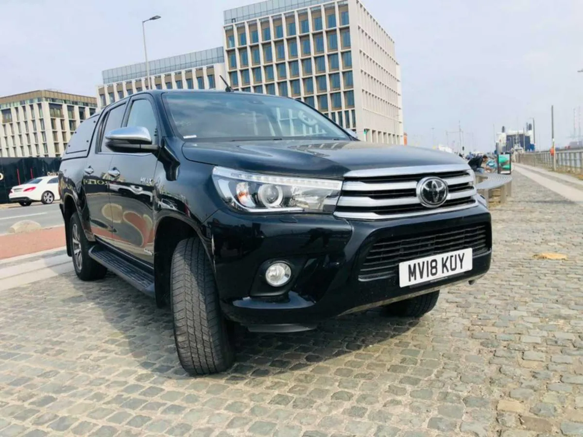 Toyota Hilux Invincible - Full Finance Options - Image 4