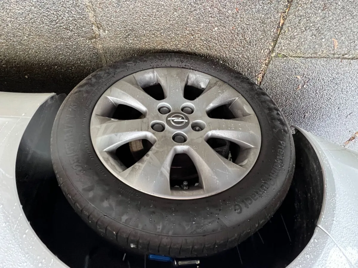 17” Opel alloys & tyres 5x120 - Image 1