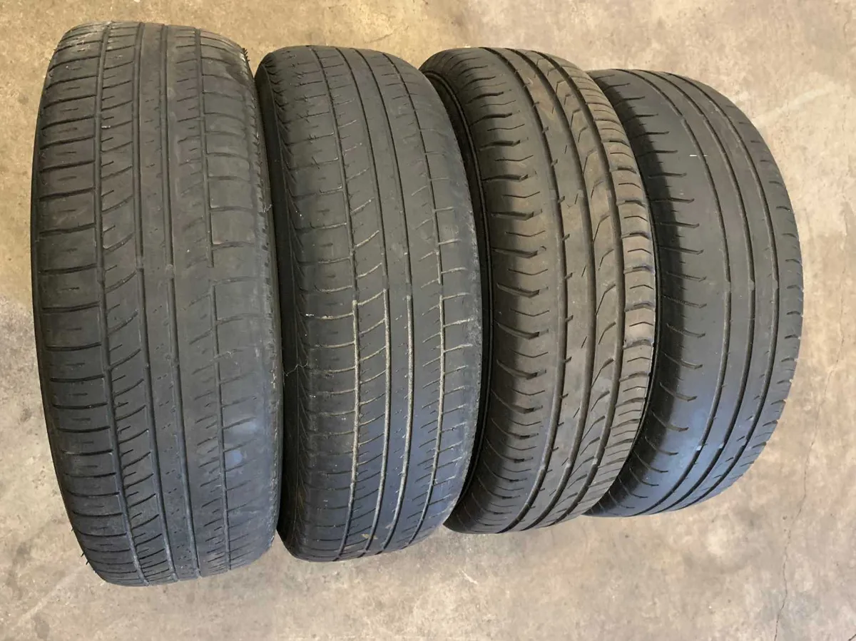 VW  14" WHEELS - Image 2
