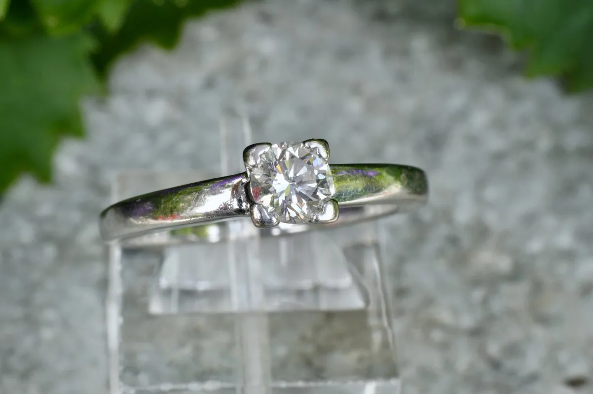 Vintage 1940/50s 0.5ct Diamond Solitaire Ring 18ct - Image 4