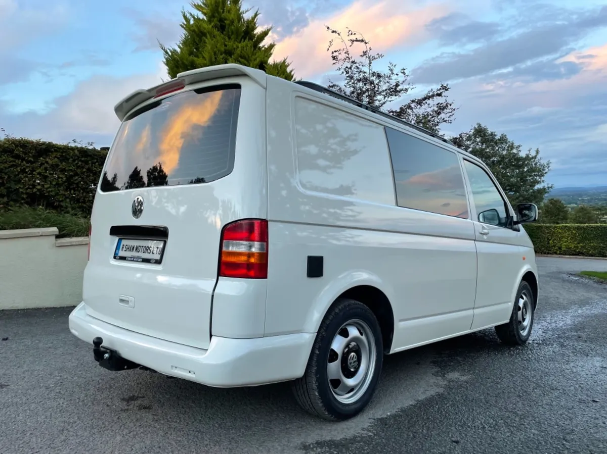 VW T5 Camper