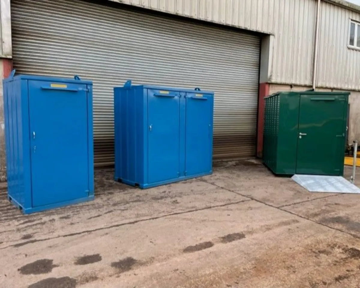 Portable Steel Toilet/ Site Toilet - Image 1