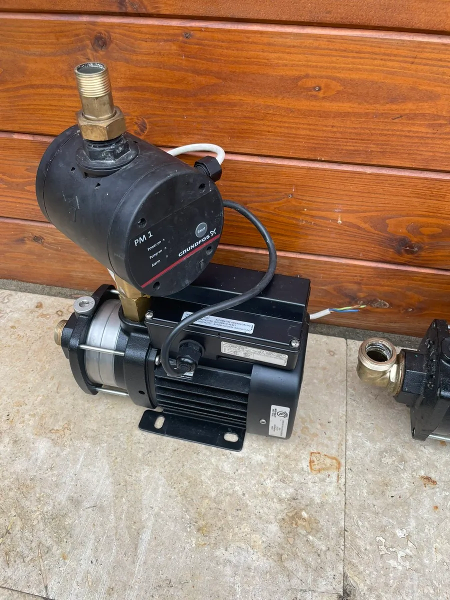 Water pump. - Image 2