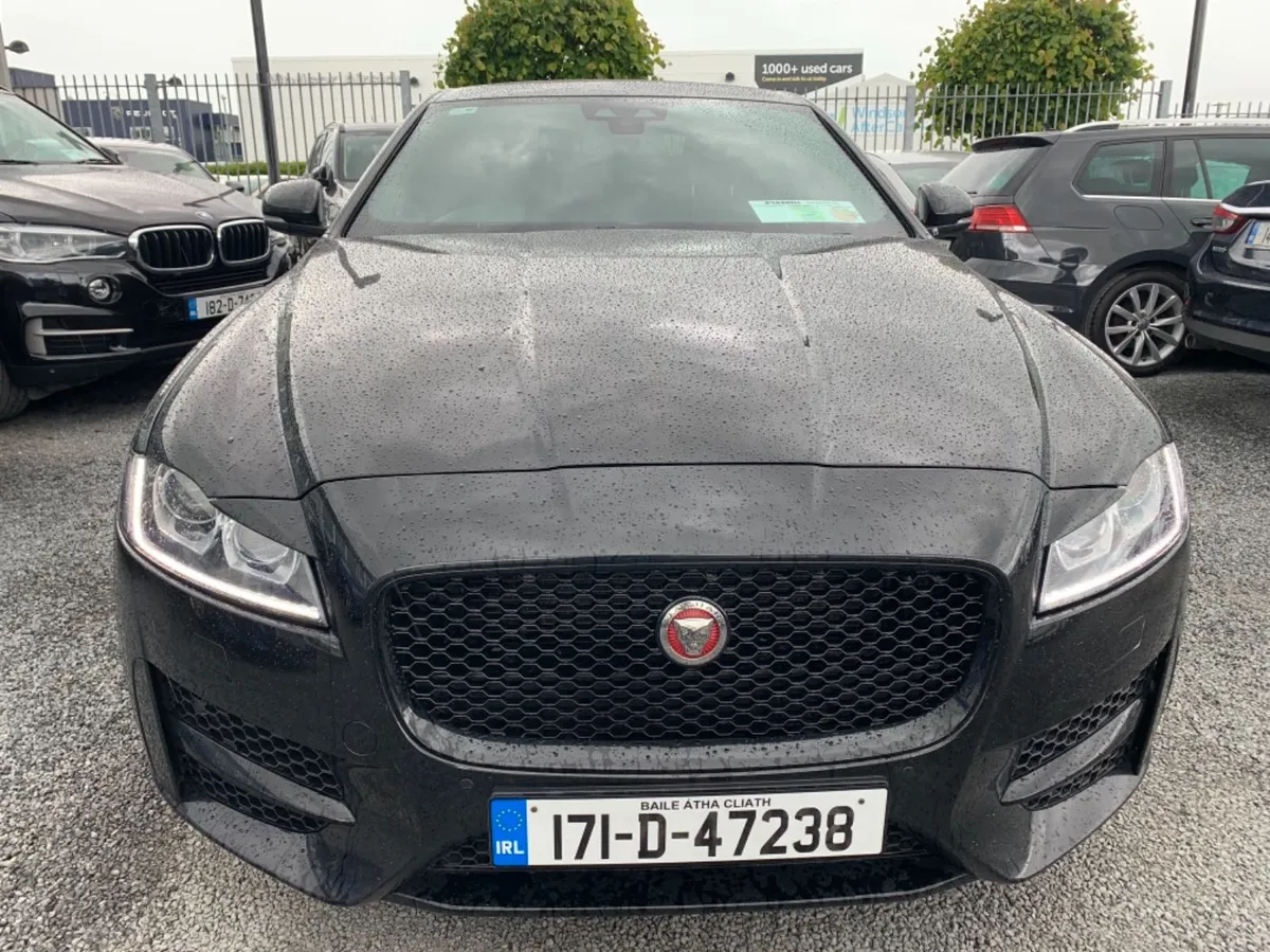 2017 JAGUAR XF 2.0D **R-SPORT** - Image 3