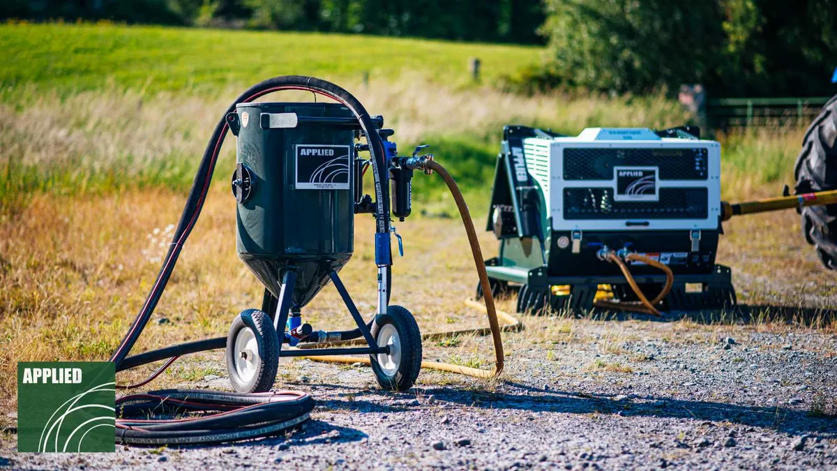 SANDBLASTING COMPRESSOR - Image 3