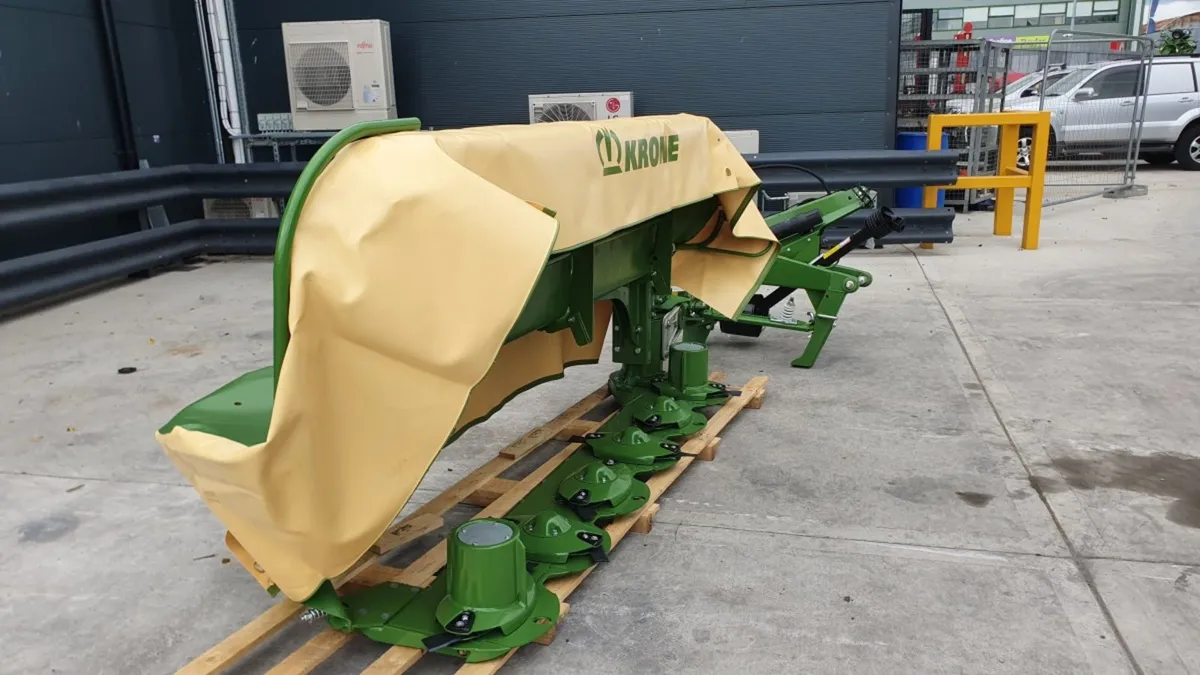 New Krone 8 Foot Mounted Mower - Image 4