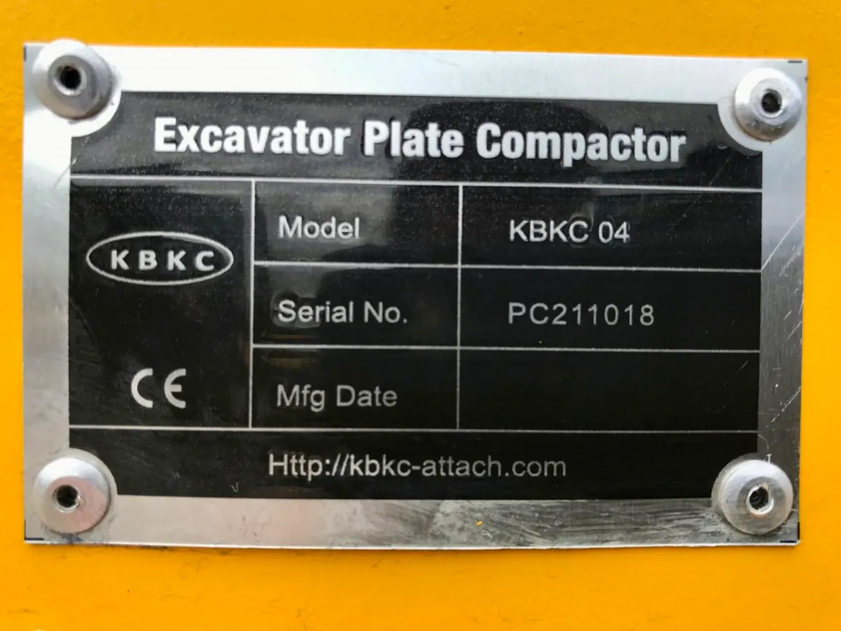 *** KBKC 04 COMPACTOR PLATE.4/6 TONNE **** - Image 3