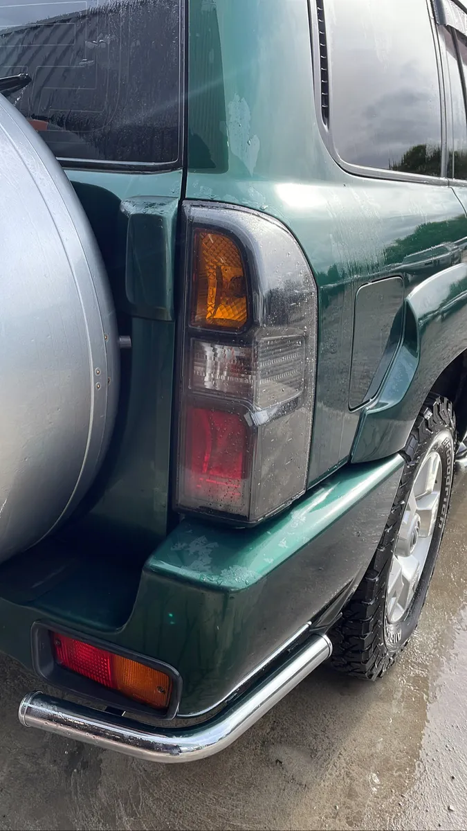 Nissan patrol accessories smoked tail lights - Image 2