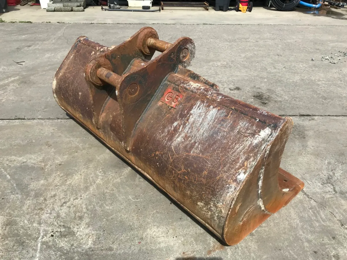 84" GRADING BUCKET .....20 TON.....80MM ....1587 - Image 3