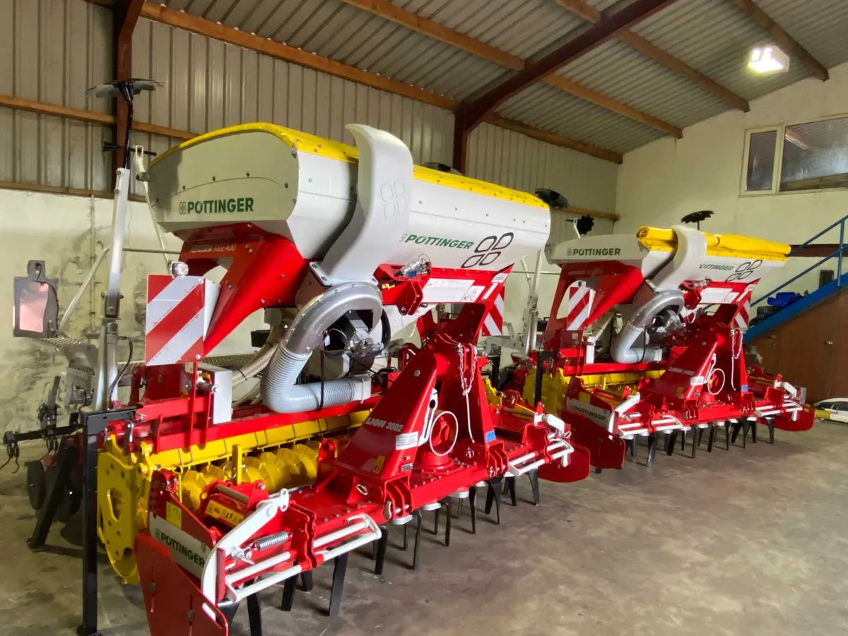 New Pottinger Aerosem Drill & Lion Power Harrow