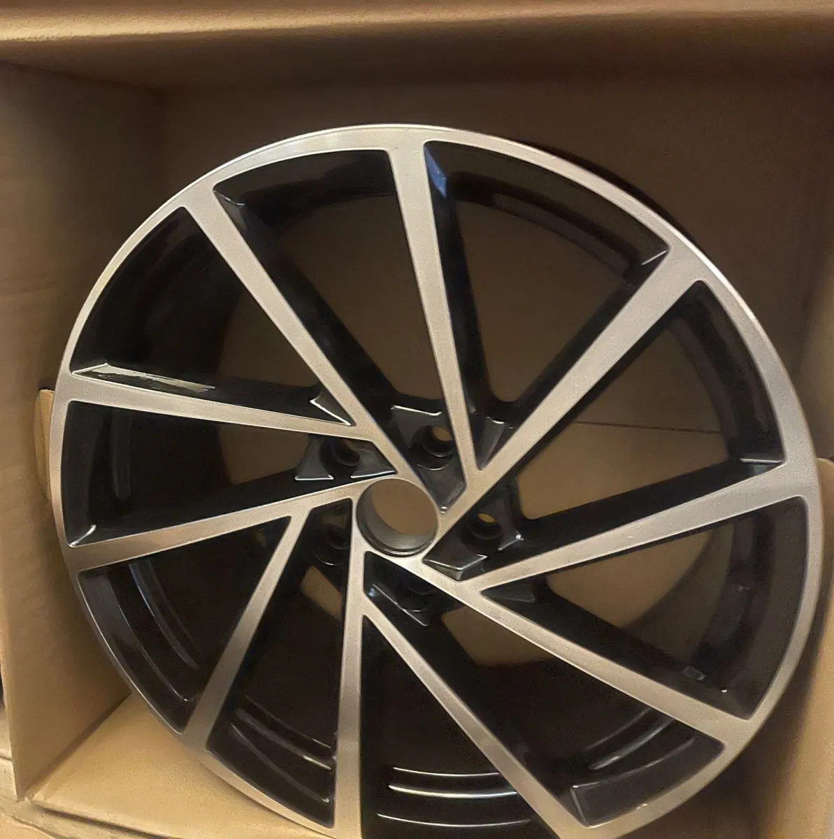 18” Spielberg alloy & tyres 5x112 golf Passat