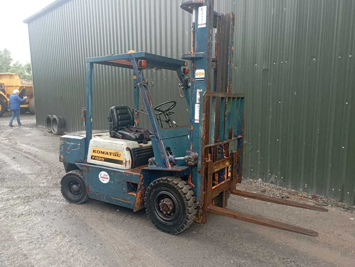 Komatsu 2.5 ton - Image 1