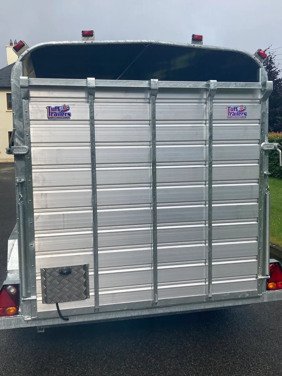 New tuffmac 16 ft tri axel livestock trailer - Image 4