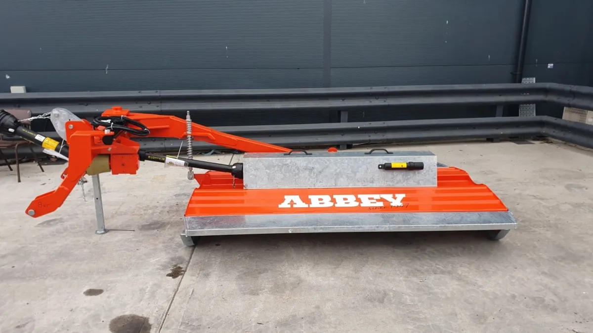 New Abbey 6, 8, 9 Foot Mounted and Trailed Toppers