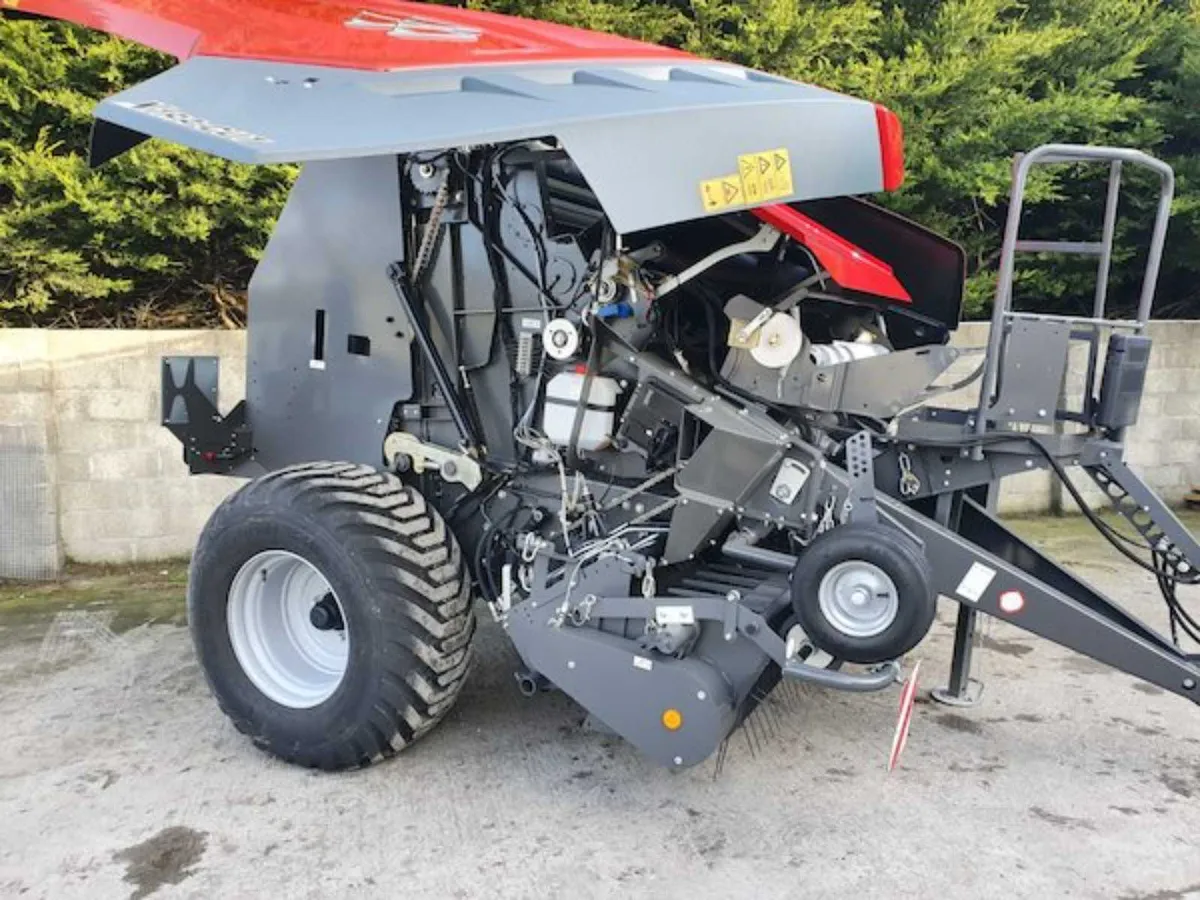 Massey Ferguson Balers - Image 4